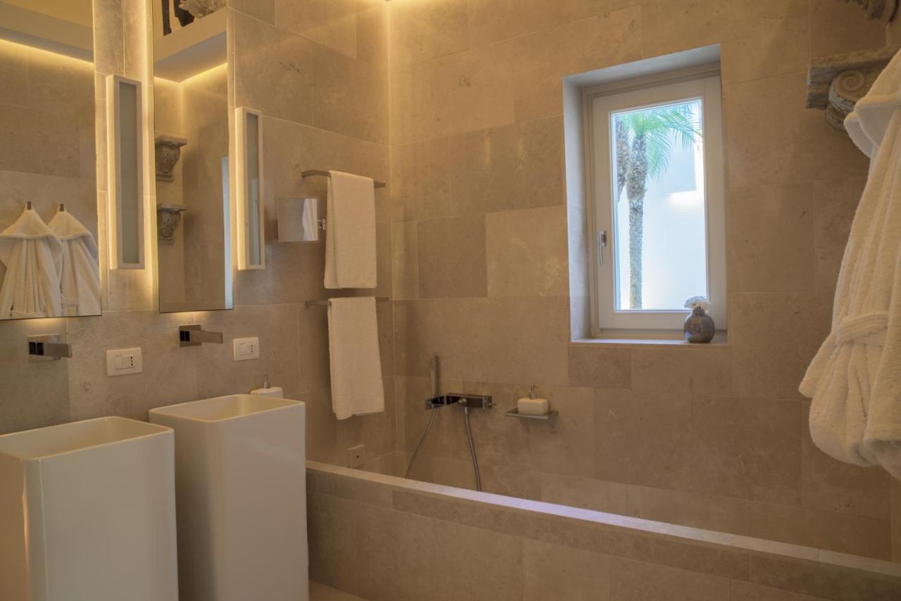Palazzo Lecce - Epoca Collection Bed & Breakfast Luaran gambar